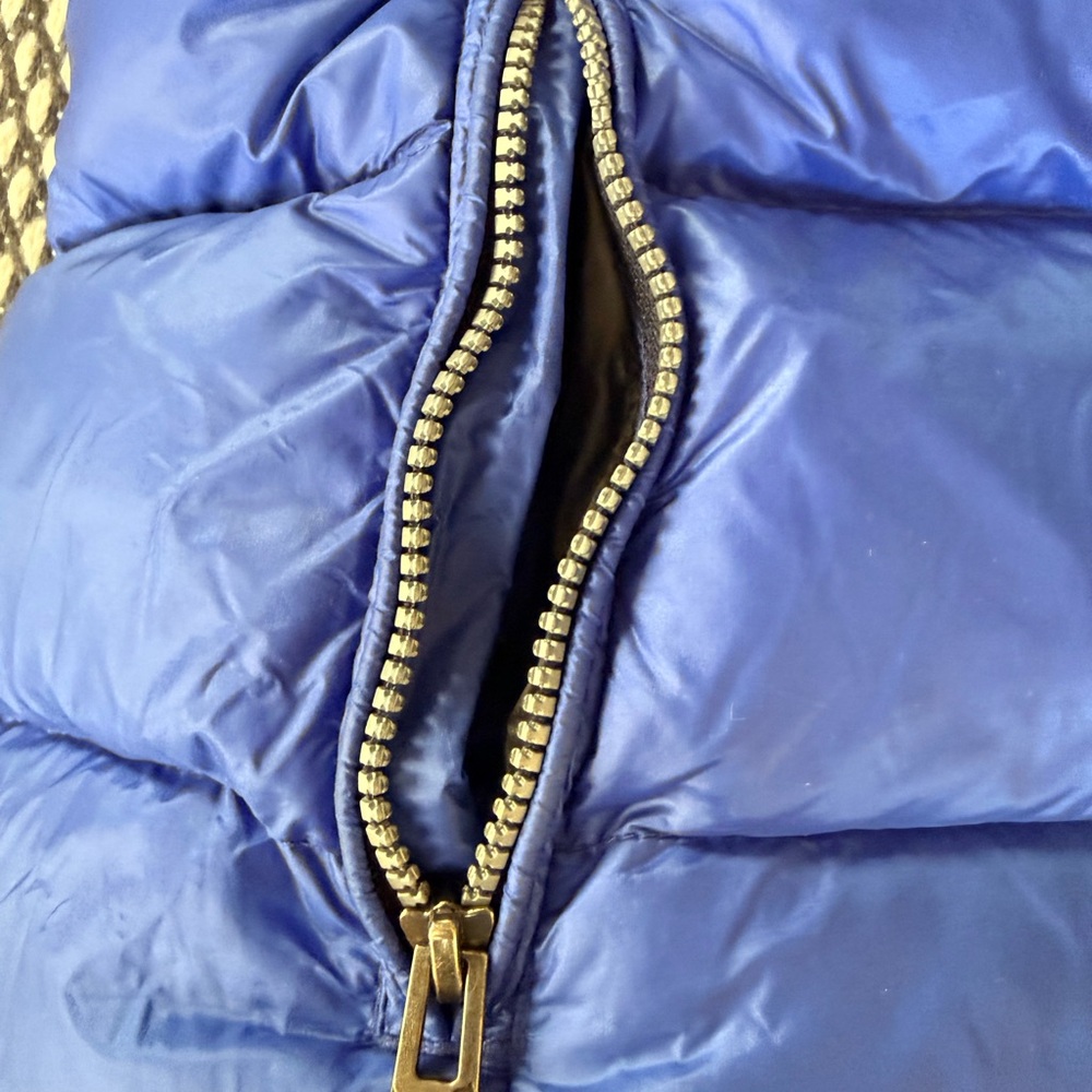 Skea Women's Blue Puffer Jacket - Picture 7 of 10